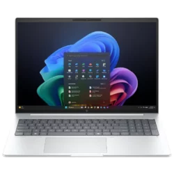 Vue d'angle d'un ordinateur portable HP EliteBook argenté ouvert, montrant son clavier rétroéclairé et l'interface Windows 11 Pro sur un écran haute définition.